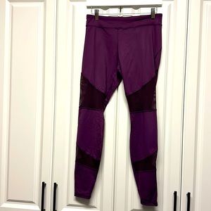 Great Condition! Forever 21 Size Medium Purple Leggings with Mesh Inserts